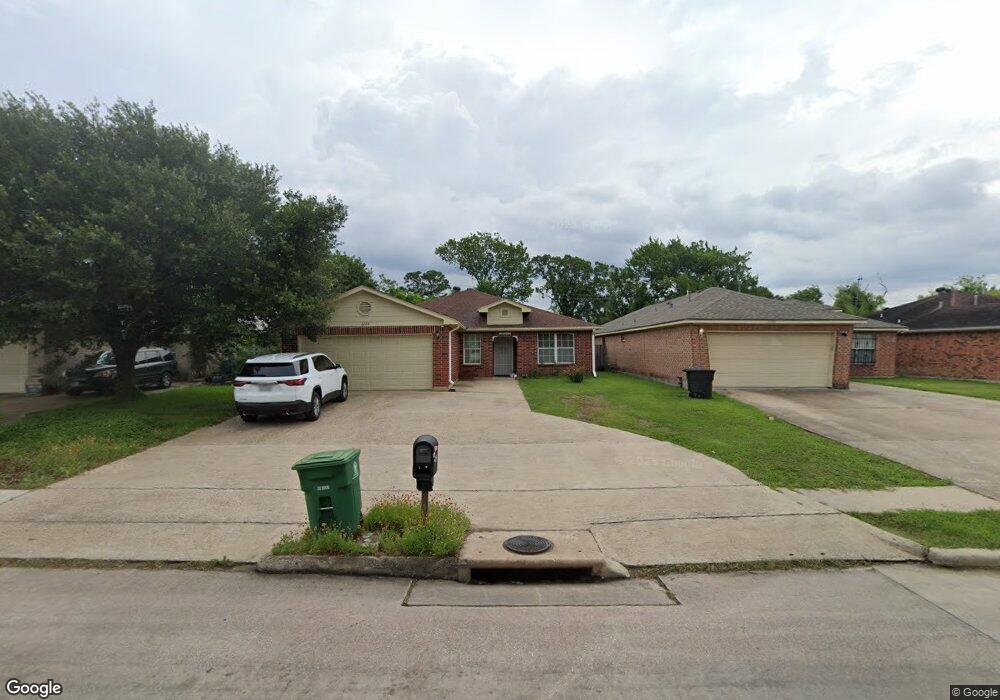 6572 T C Jester Blvd, Houston, TX 77091 - photo 1