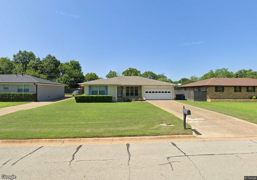 2907 Sidney Dr, Denison, TX 75020 - photo 1