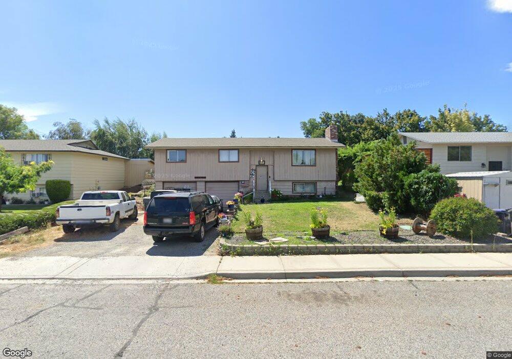 202 Eastridge Dr, East Wenatchee, WA 98802 - photo 1