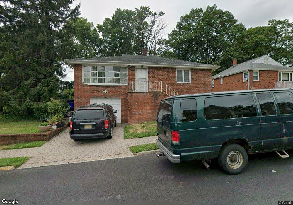 266 Mcelroy Ave, Fort Lee, NJ 07024 - photo 1