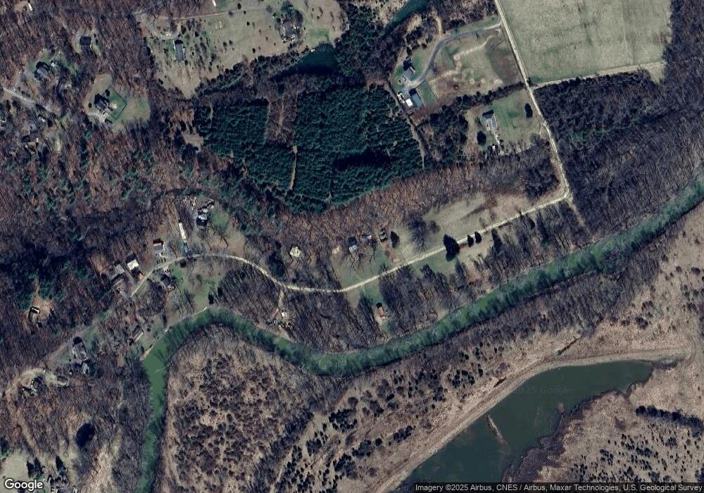 768 Puffenburger Ln, Hedgesville, WV 25427 - photo 1