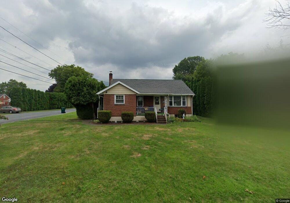 827 Stones Crossing Rd, Easton, PA 18045 - photo 1