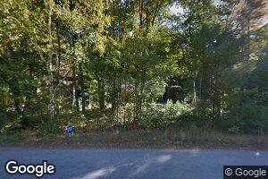 69 N Village Rd, Cape Neddick, ME 03902