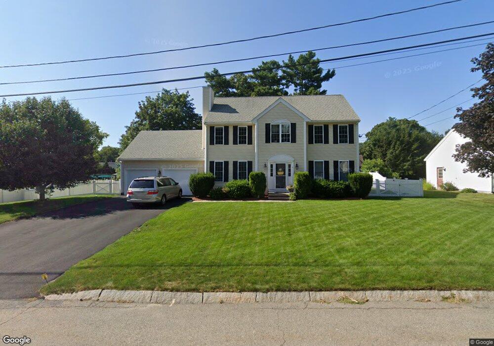 4 Lamplighter Ln, Walpole, MA 02081 - photo 1