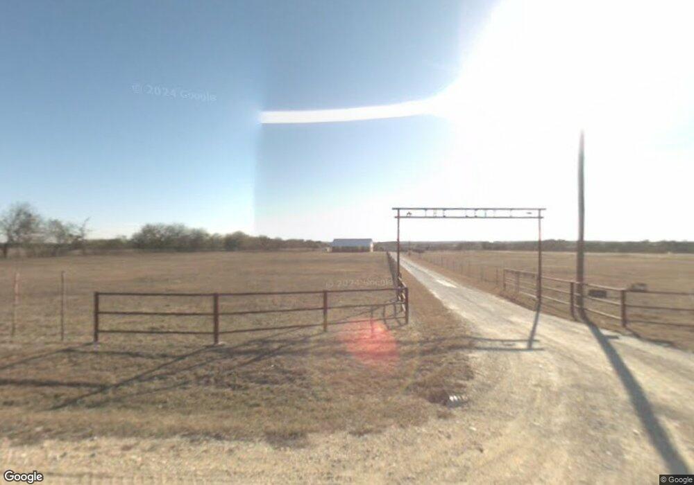 215 W Hillyard Rd, Troy, TX 76579 - photo 1