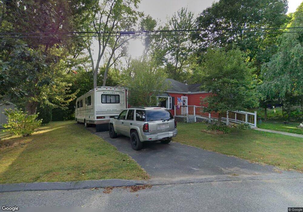 6 Crestwood St, Holyoke, MA 01040 - photo 1