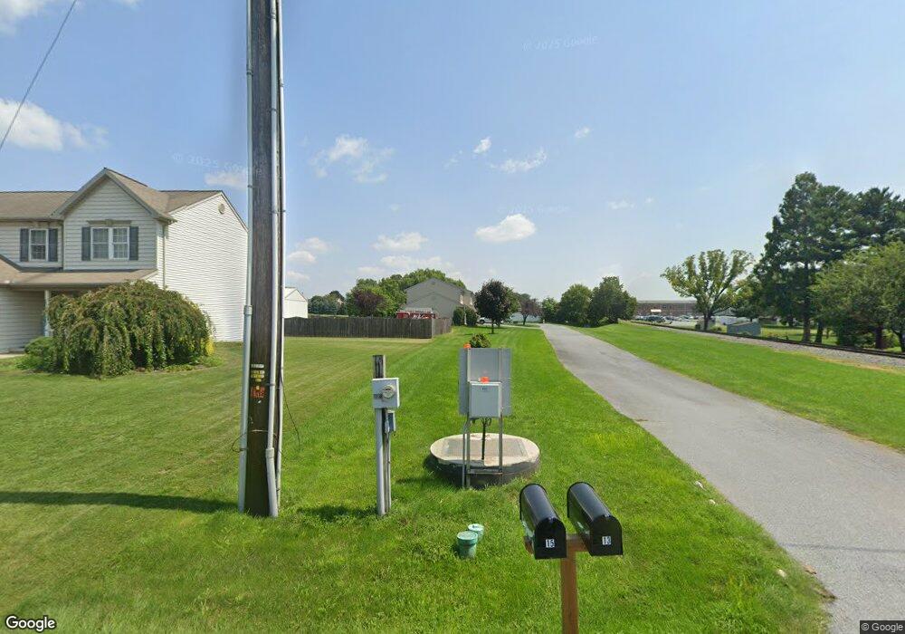 17 Farmland Rd, Leola, PA 17540 - photo 1