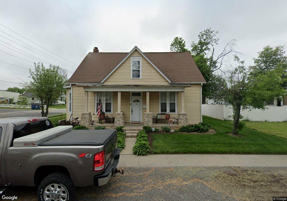 12 S Richland St, Freeburg, IL 62243 - photo 1