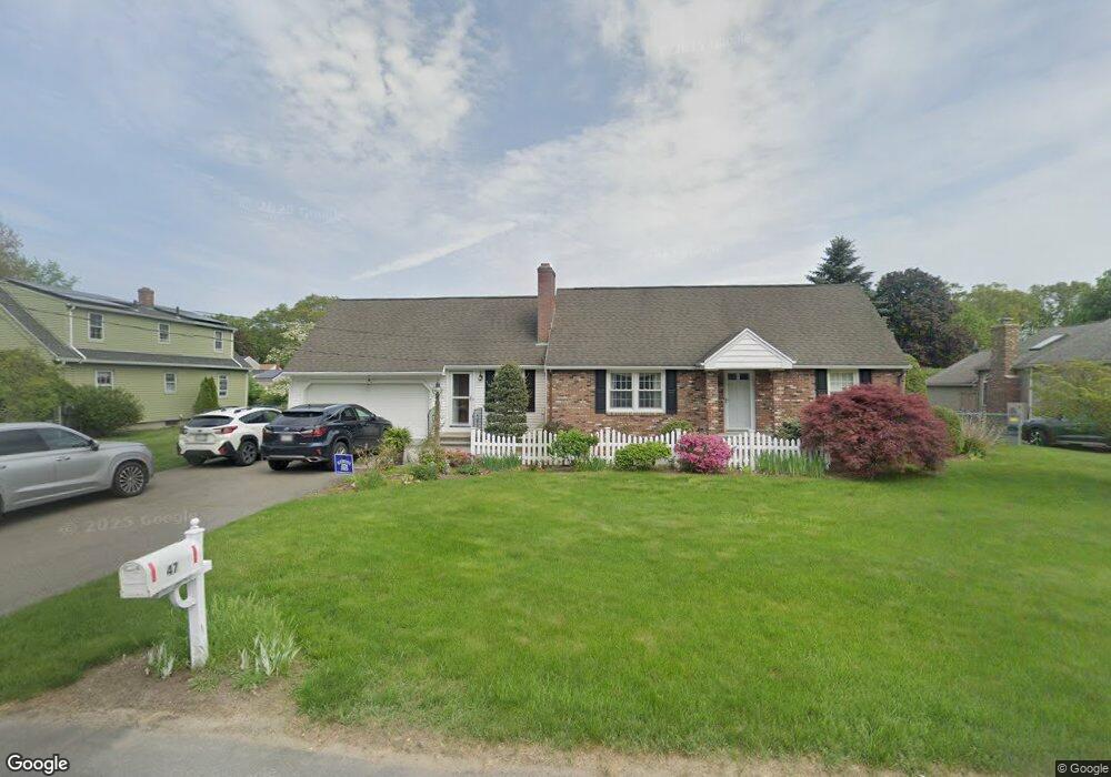 47 Squassick Rd, West Springfield, MA 01089 - photo 1