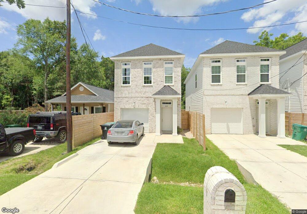8135 Sunnyhill St, Houston, TX 77088 - photo 1