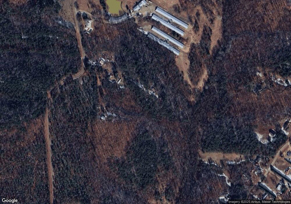 3940 Leach Rd, Gainesville, GA 30506 - photo 1