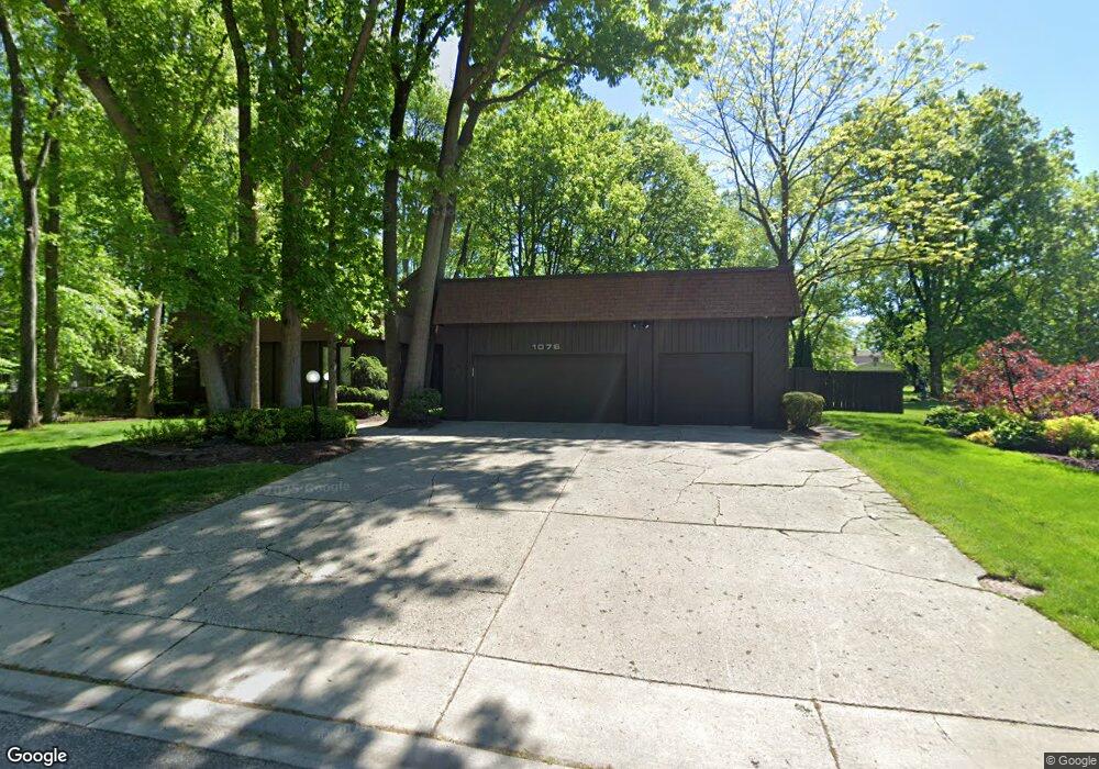 1076 Springborrow Dr, Flint, MI 48532 - photo 1