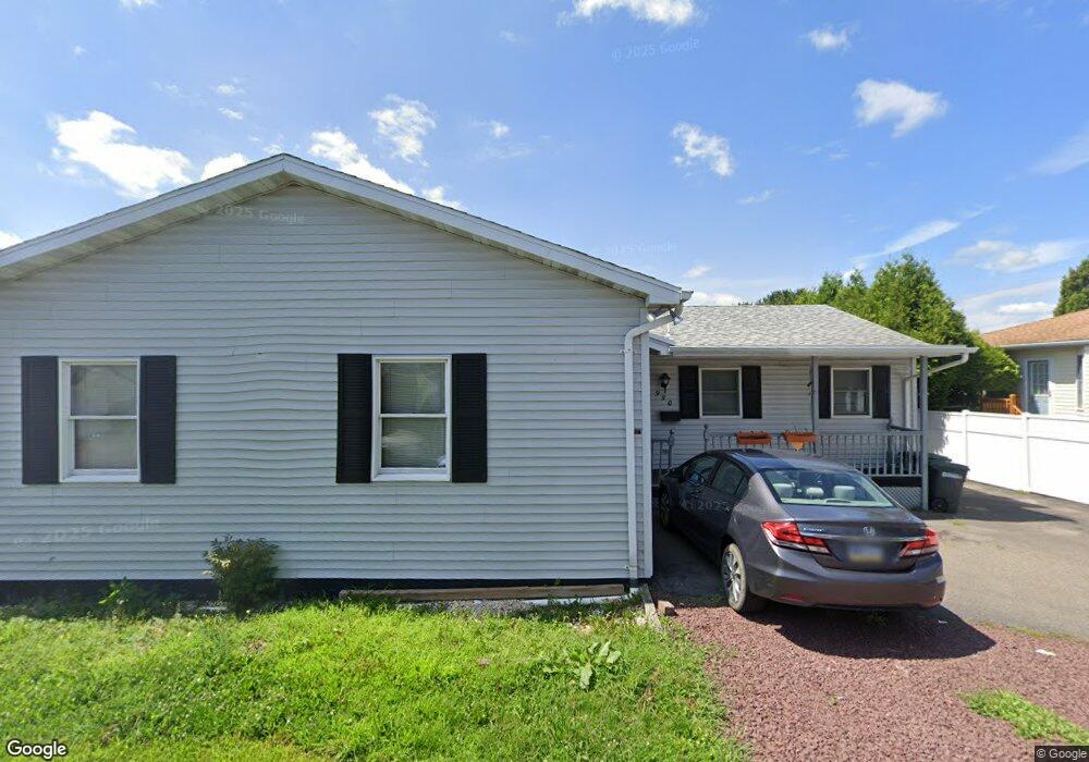 950 Wilbur Ct, Hazleton, PA 18201 - photo 1