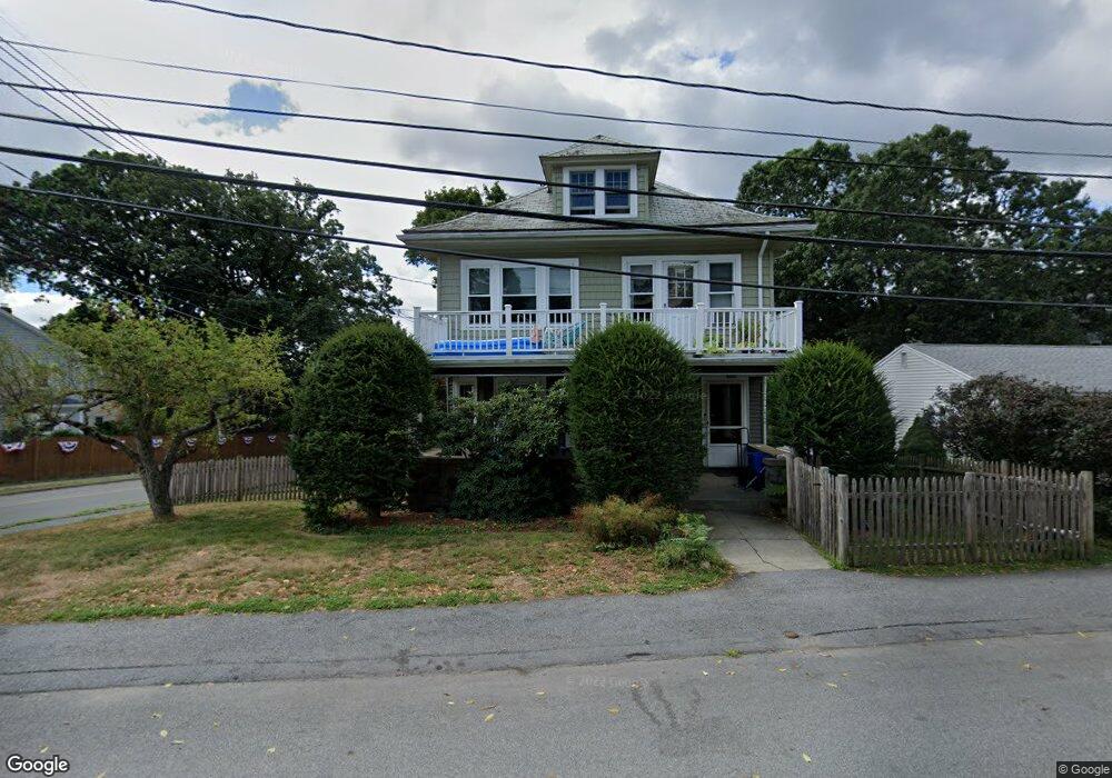 152 Plympton St unit 2,152, Waltham, MA 02451 - photo 1