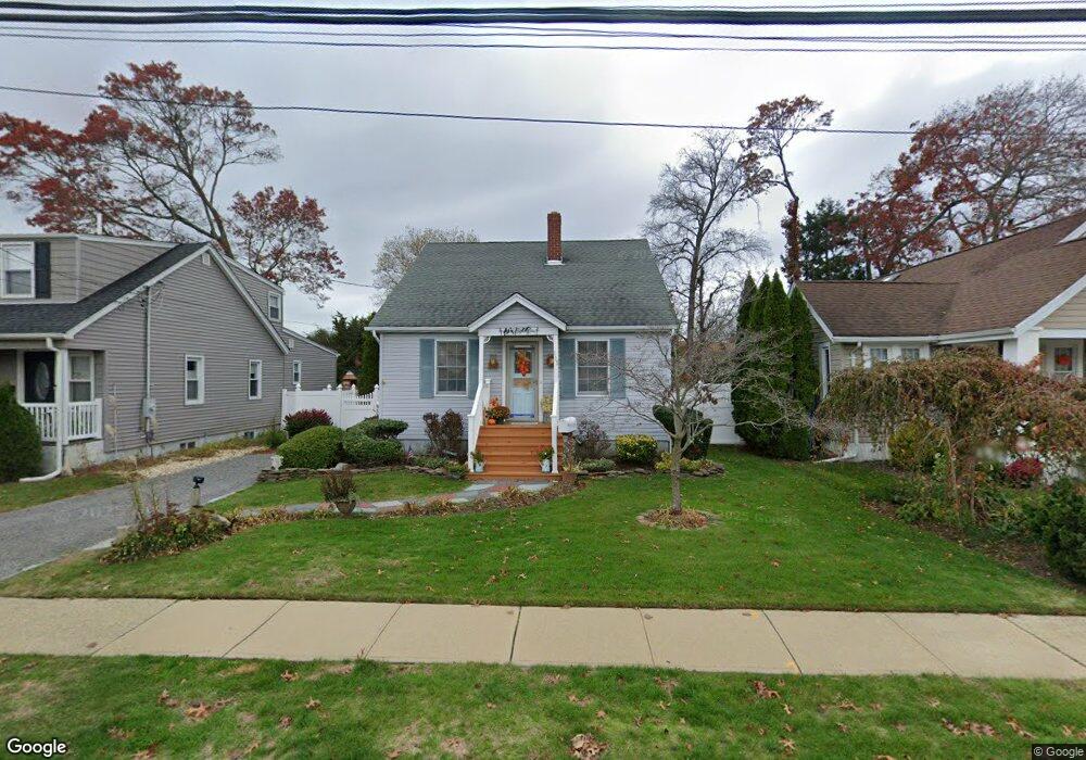 117 Mitchell St, Bellmore, NY 11710 - photo 1