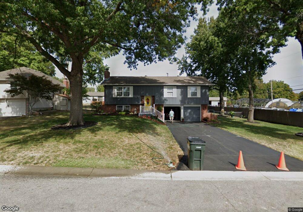 11202 W 71st St, Shawnee, KS 66203 - photo 1