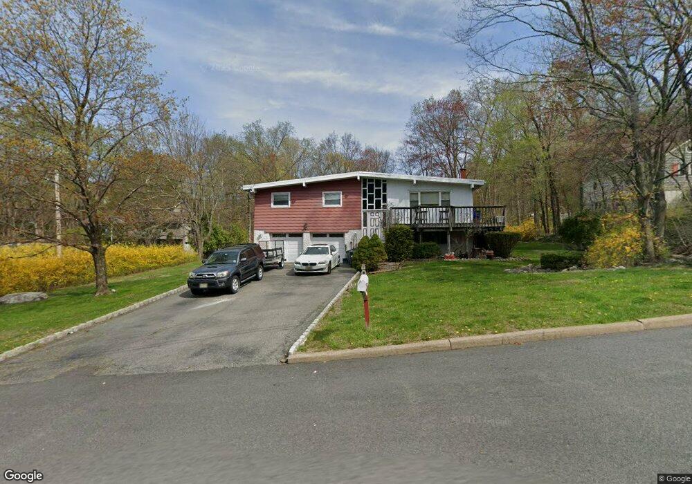 17 Le Boun Blvd, Ringwood, NJ 07456 - photo 1