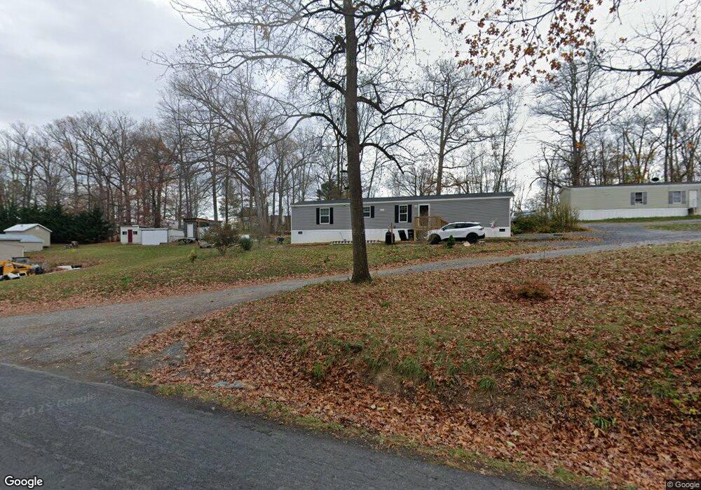 21 Oak Hill Ln, Toms Brook, VA 22660 - photo 1