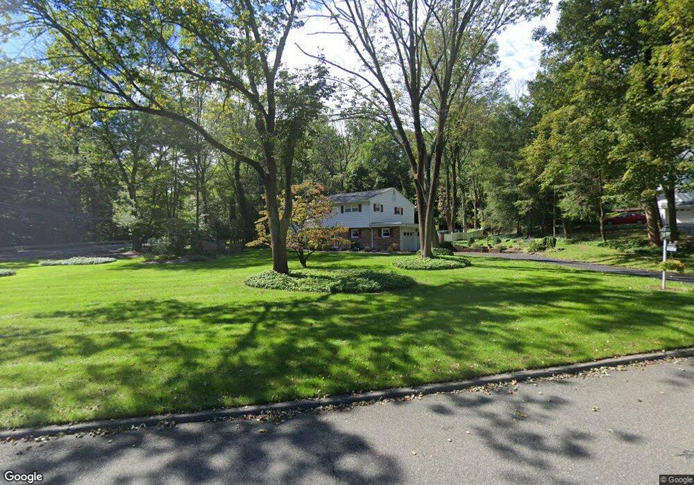 1 Charles Ct, Upper Saddle River, NJ 07458 - photo 1