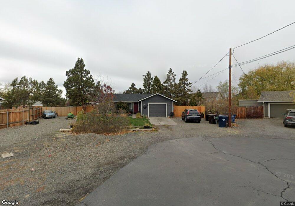 441 SW 29th Ct, Redmond, OR 97756 - photo 1