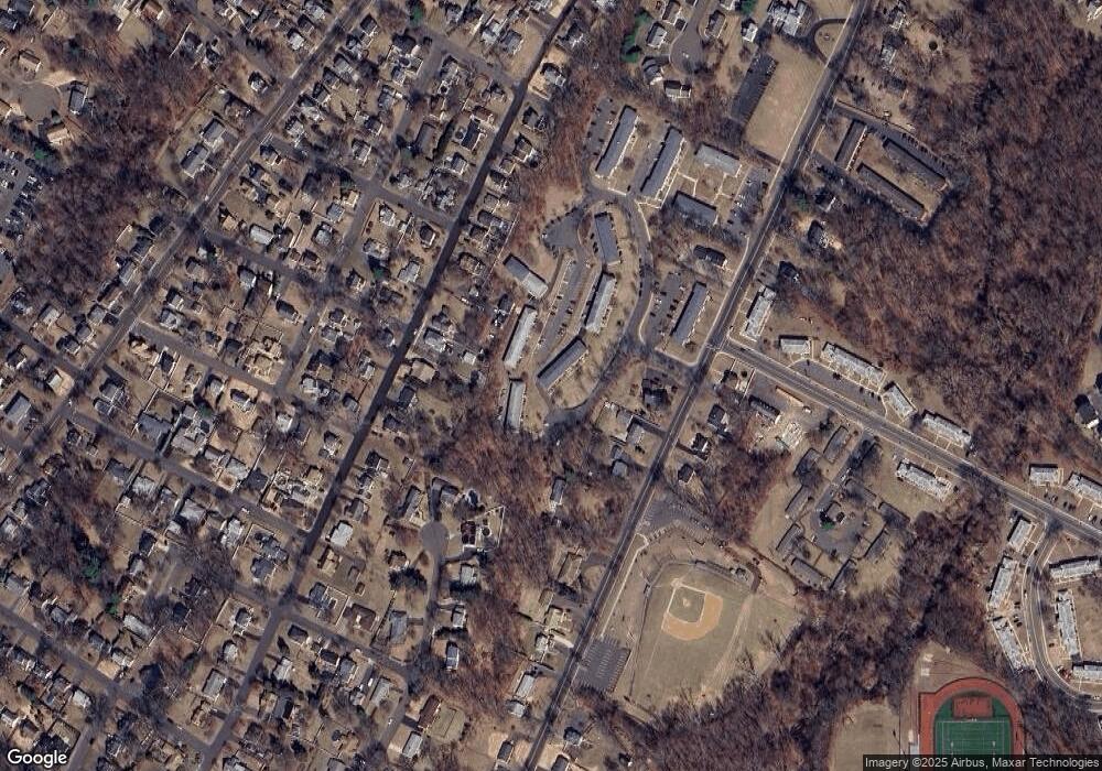 61 Sigwin Dr, Wallingford, CT 06492 - photo 1