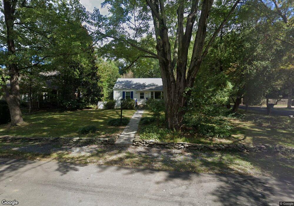 2111 Greenwich St, Falls Church, VA 22043 - photo 1