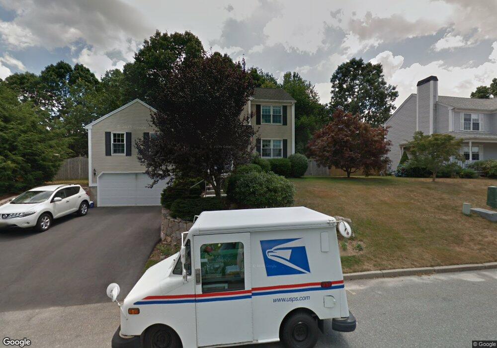 3 Kathleen Ct, West Warwick, RI 02893 - photo 1