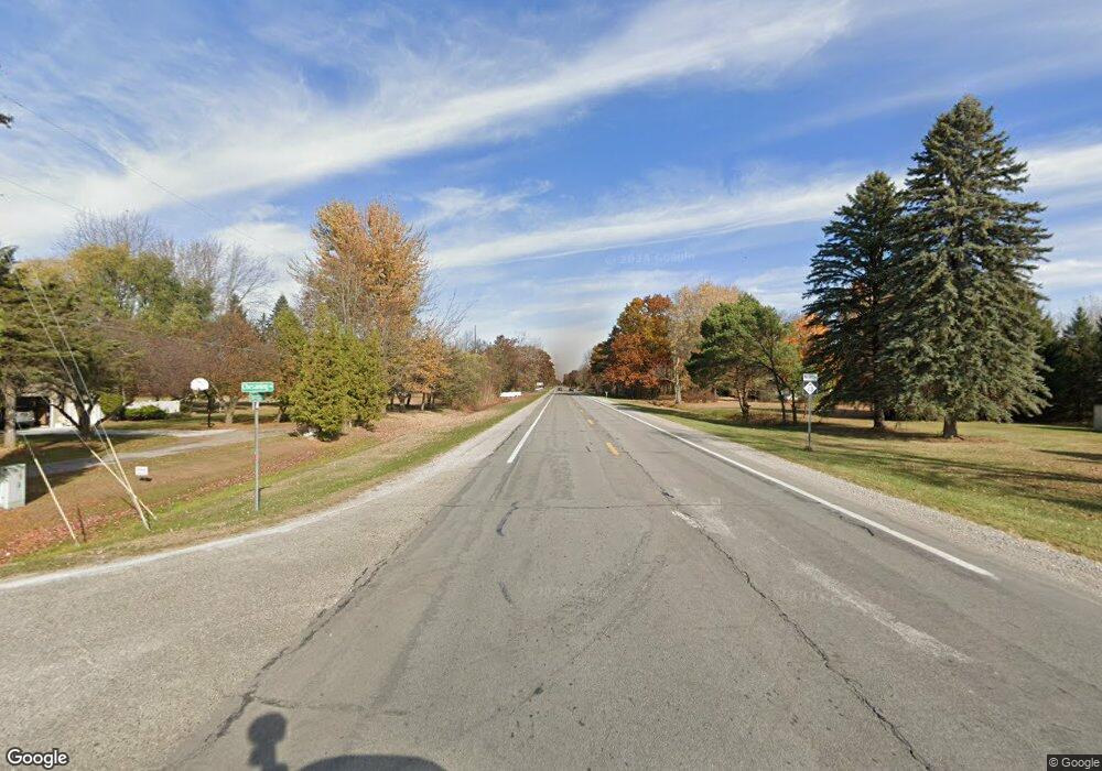 1000 Chesaning Rd, Montrose, MI 48457 - photo 1