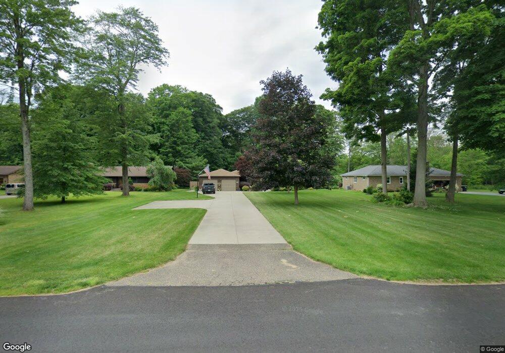 188 Taylor Rd, Barberton, OH 44203 - photo 1