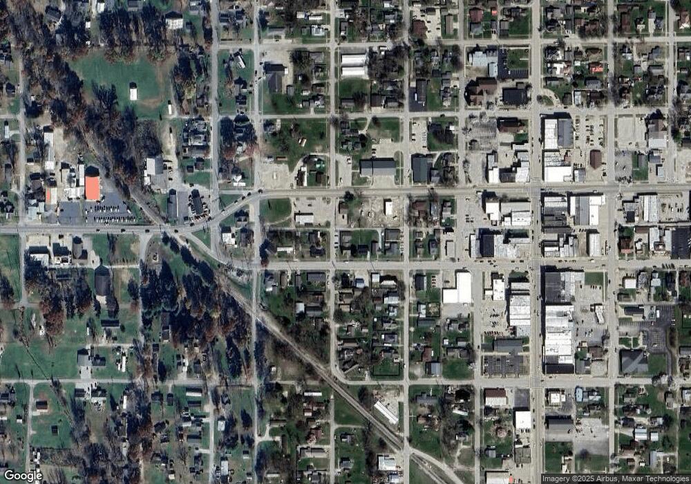 290 W Vincennes St, Linton, IN 47441 - photo 1