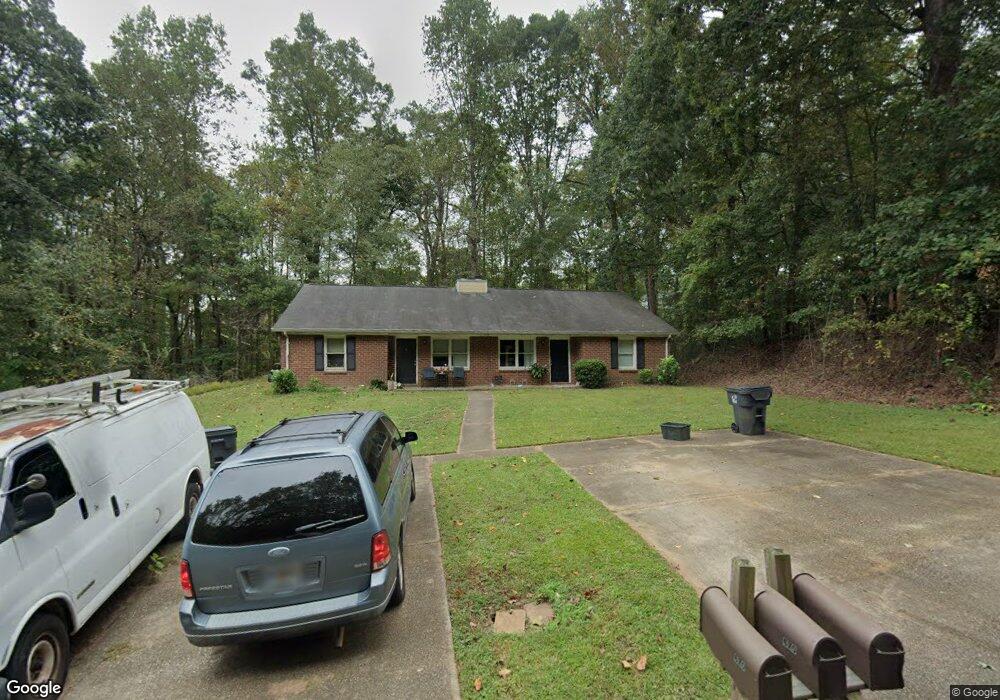 670 Jackson View Rd, Suwanee, GA 30024 - photo 1