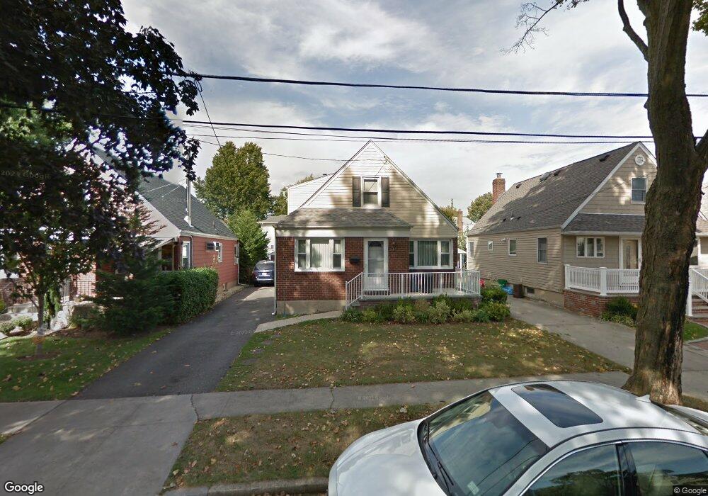 507 8th Ave, New Hyde Park, NY 11040 - photo 1