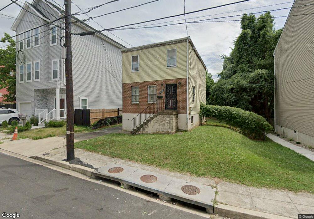 5125 F St SE, Washington, DC 20019 - photo 1