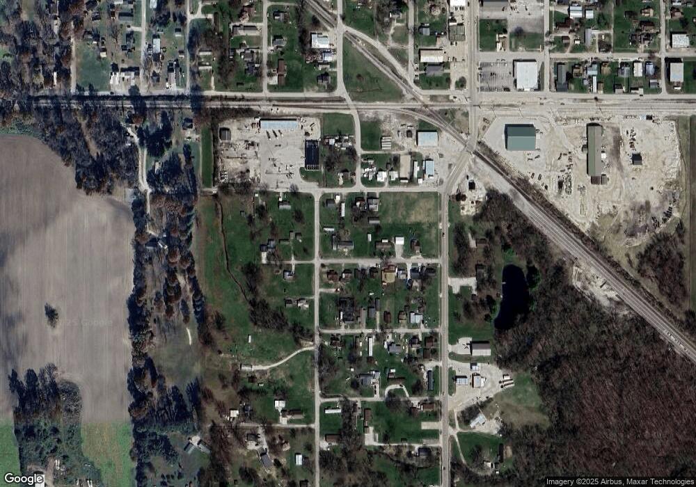 140 E St SW, Linton, IN 47441 - photo 1