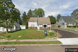 359 W Chestnut St, Pottstown, PA 19464