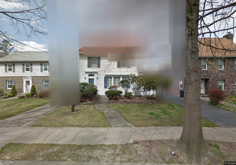 572 Westmoreland Ave, Kingston, PA 18704 - photo 1