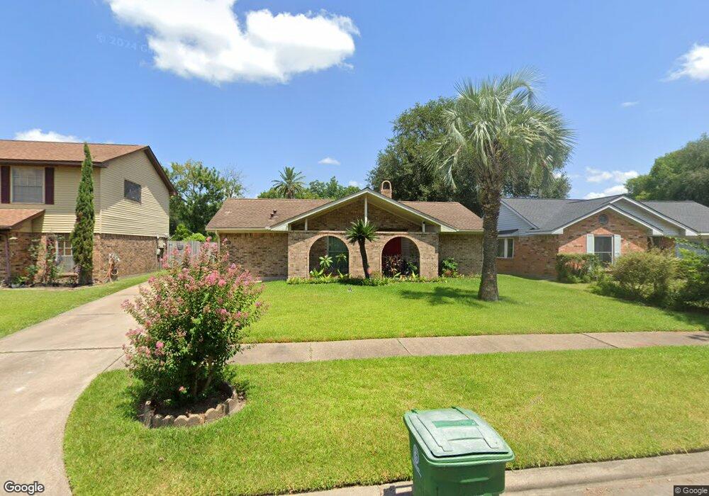 9731 Kirkfalls Dr, Houston, TX 77089 - photo 1