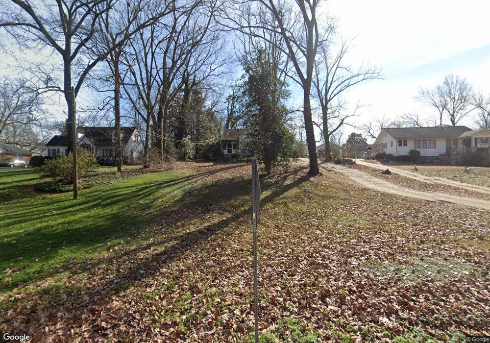 1120 Morningside Dr, Gainesville, GA 30501 - photo 1