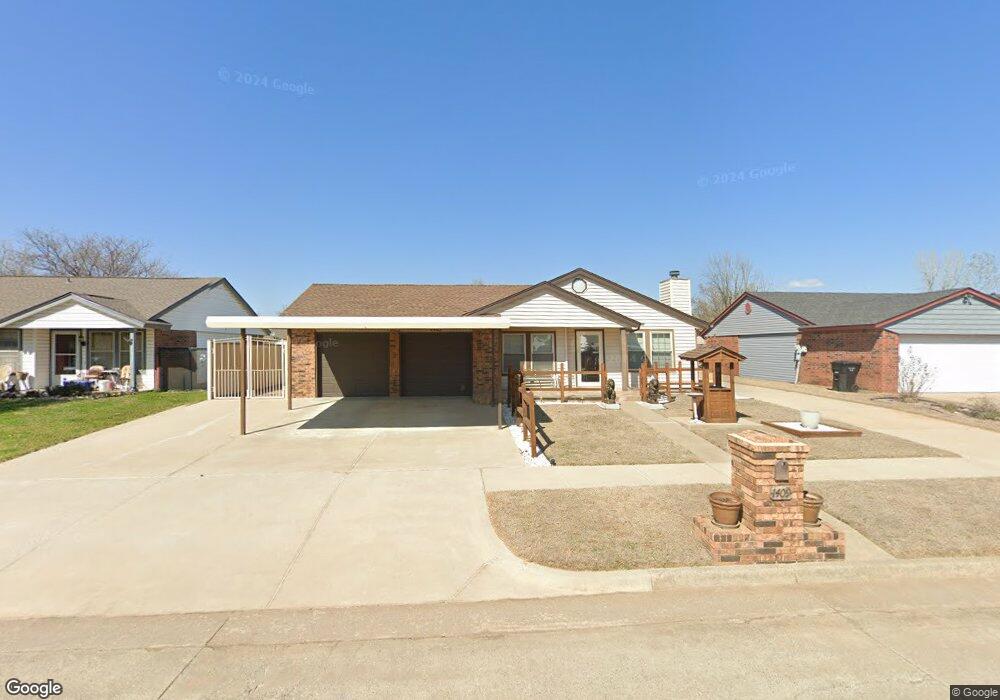 1409 NE 4th St, Moore, OK 73160 - photo 1