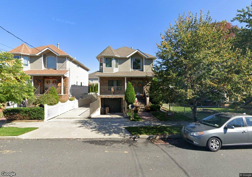 169 Barclay Ave, Staten Island, NY 10312 - photo 1