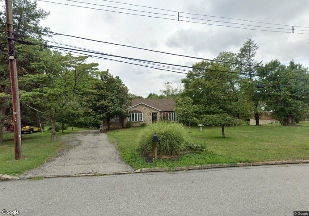 804 Ellis Ave, Newtown Square, PA 19073 - photo 1