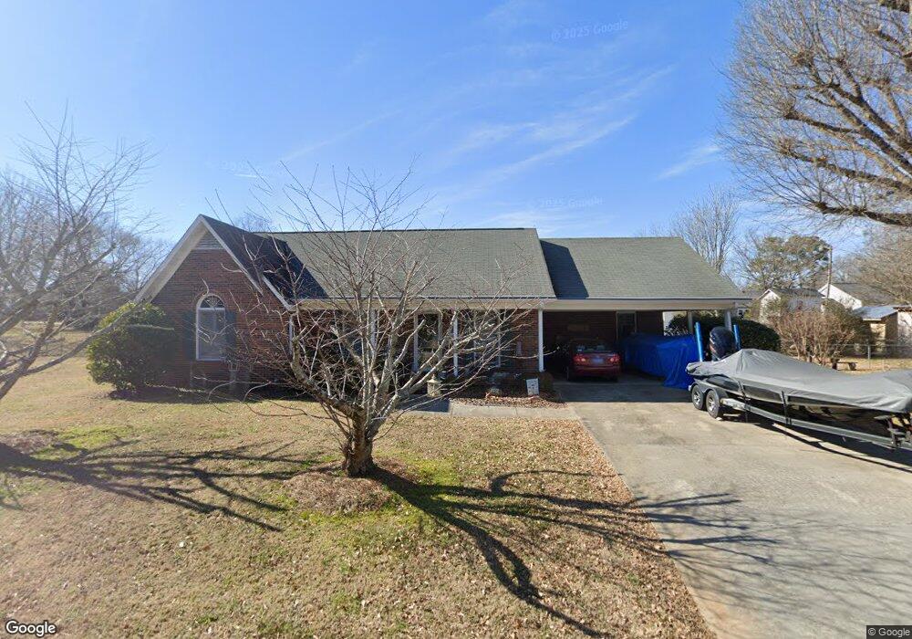 102 Palmetto St, Clover, SC 29710 - photo 1