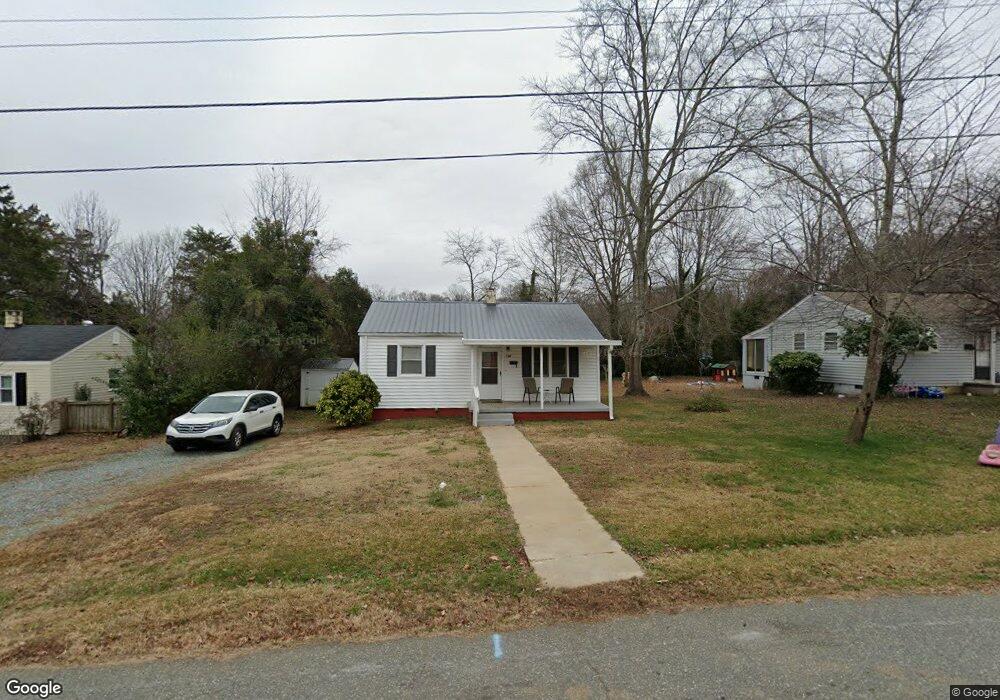106 N Garden Ave, Siler City, NC 27344 - photo 1