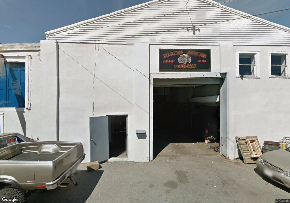 4-6 Tulip St unit C, Salem, MA 01970 - photo 1