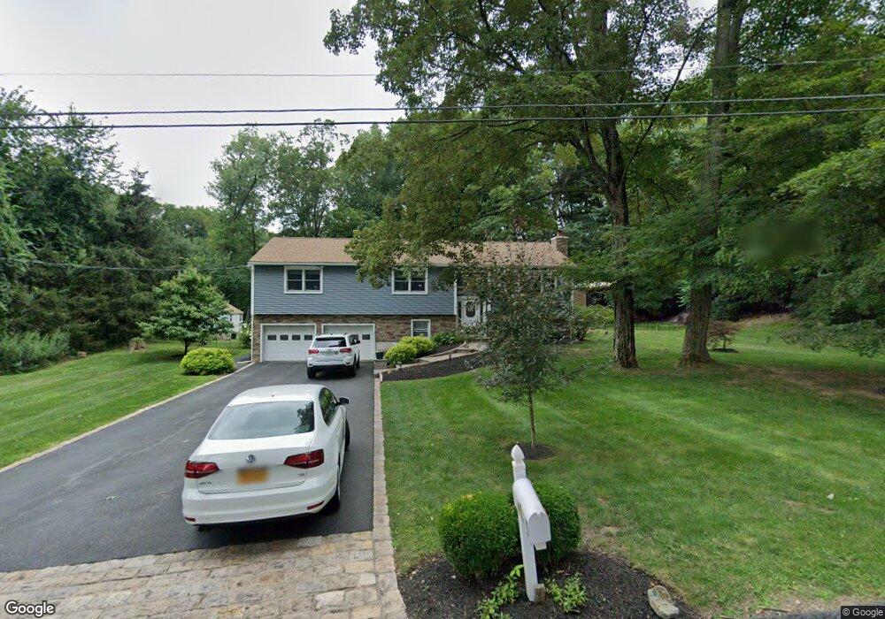 5 Hilldale Ave, Somers, NY 10589 - photo 1