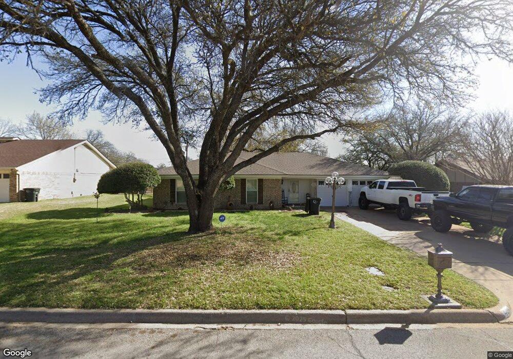 409 Meadow View Dr, Cleburne, TX 76033 - photo 1