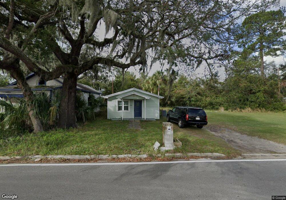 1709 2nd St, Brunswick, GA 31520 - photo 1