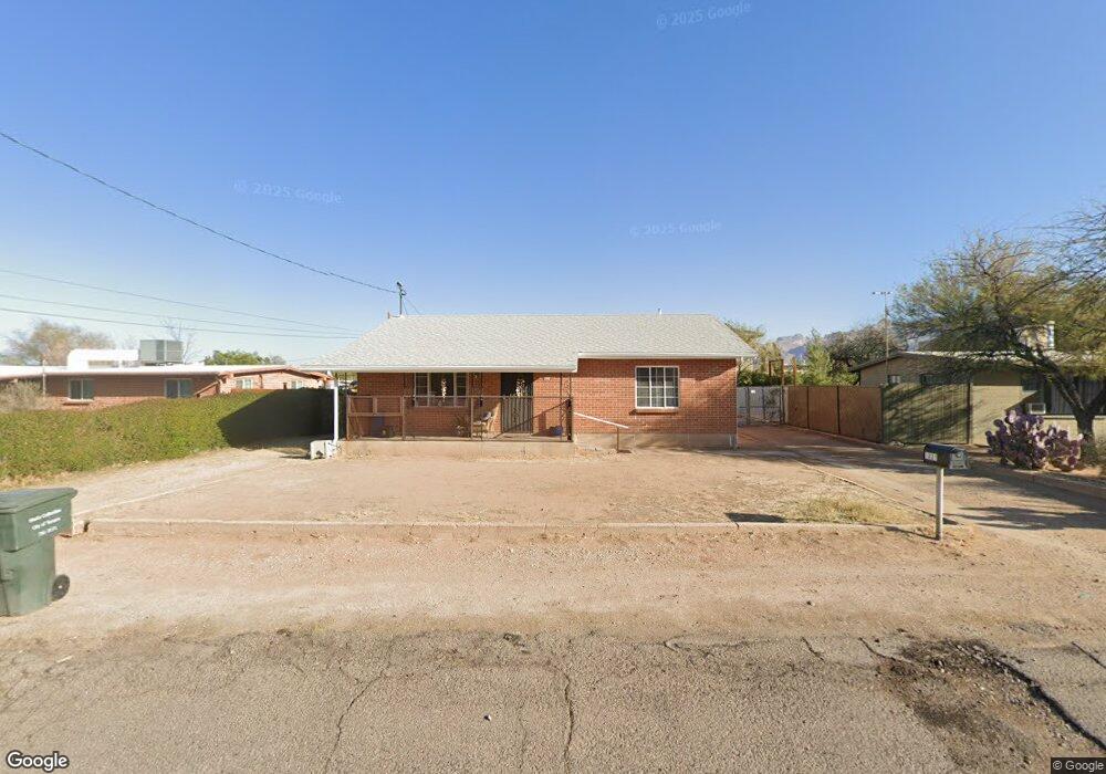 1031 E Navajo Rd, Tucson, AZ 85719 - photo 1
