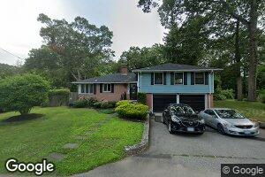 36 Black Creek Ln, Warwick, RI 02888
