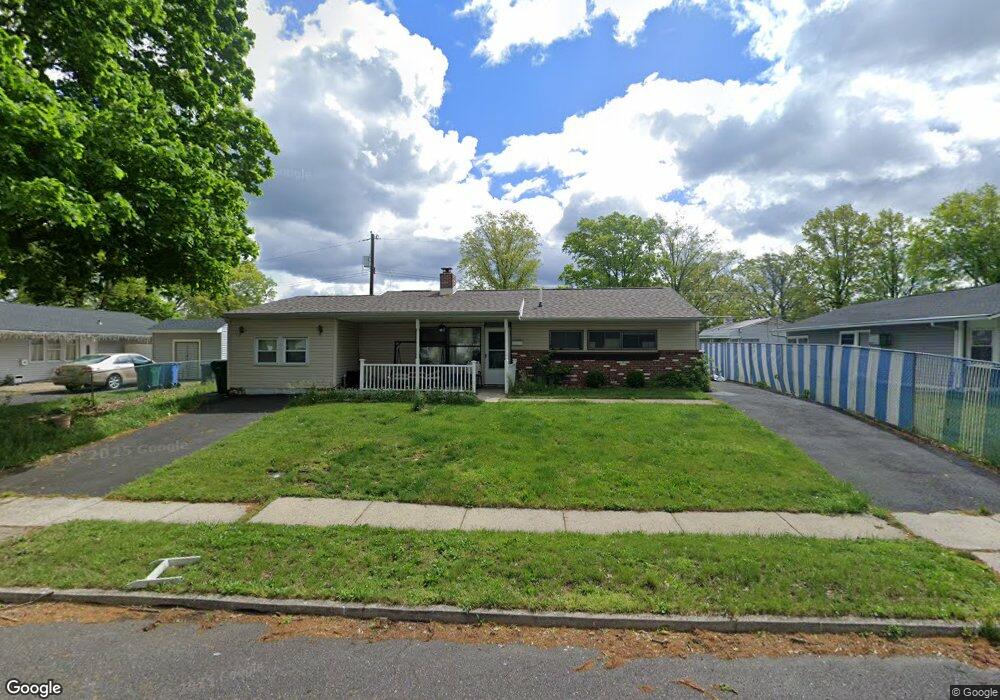 60 Outlook Ln, Levittown, PA 19055 - photo 1